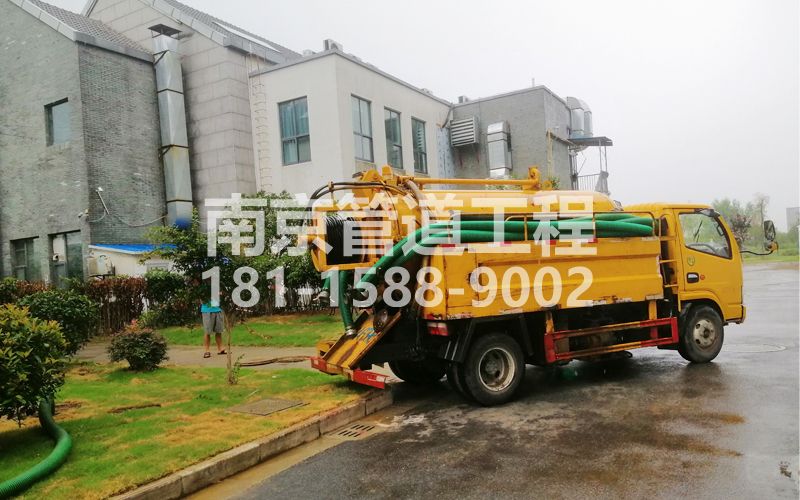 246淳化小区化粪池清理